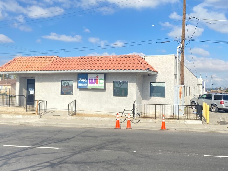 500 E California Ave, Bakersfield, CA for sale - Building Photo - Image 2 of 4