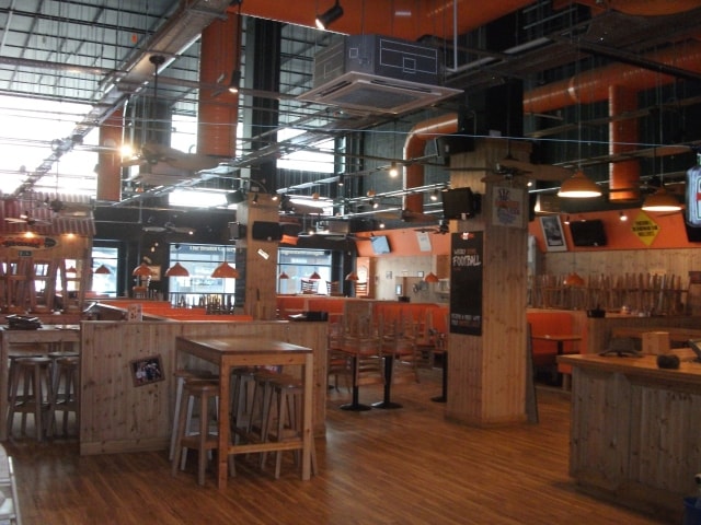 Explore Ln, Bristol for lease - Interior Photo - Image 2 of 11