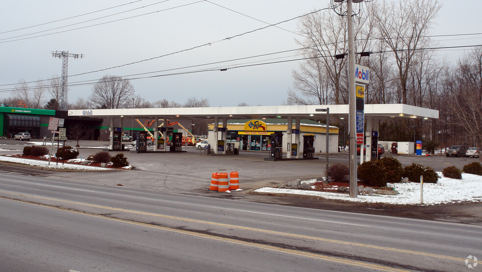 419 E Taft Rd, North Syracuse, NY for lease - Building Photo - Image 2 of 3