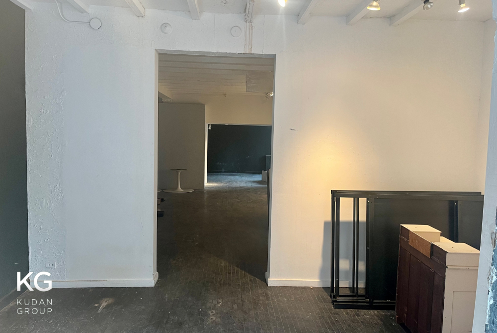 245 W North Ave, Chicago, IL for lease Interior Photo- Image 1 of 6