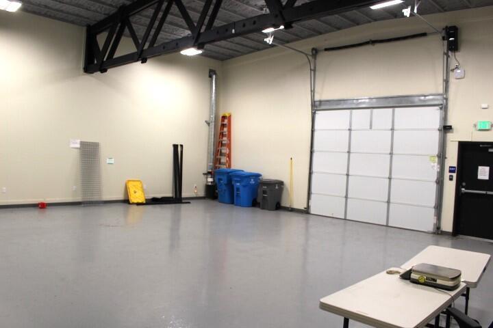 711 Summer St, Eureka, CA for sale - Interior Photo - Image 2 of 20