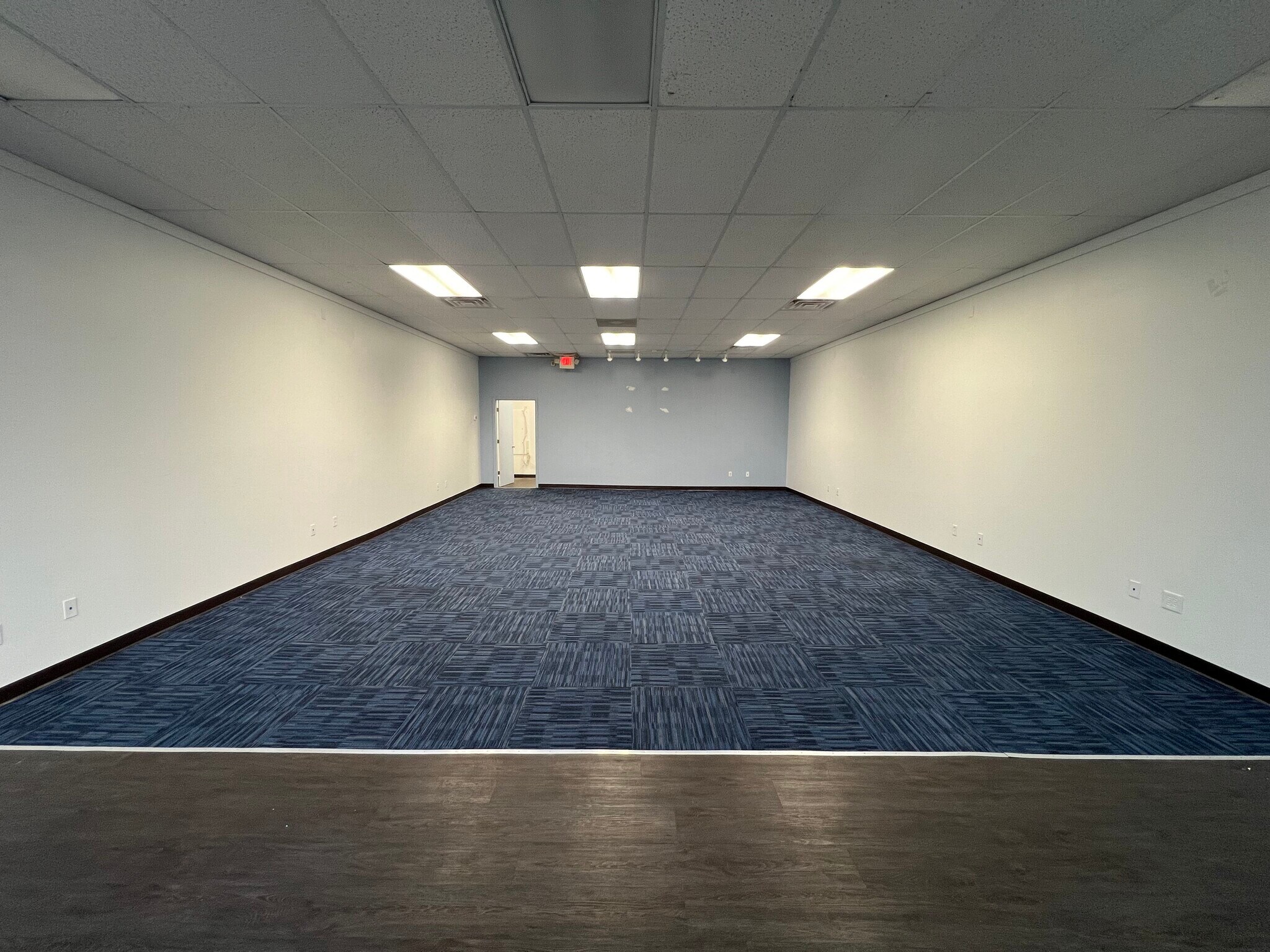 220-232 S Larkin Ave, Joliet, IL for sale Interior Photo- Image 1 of 1