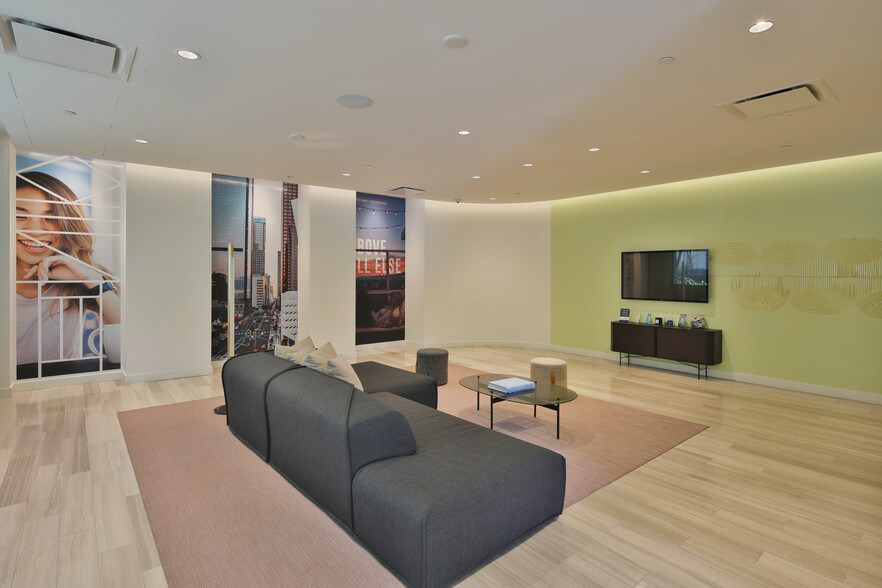 1120 S Grand Ave, Los Angeles, CA for lease - Interior Photo - Image 3 of 17