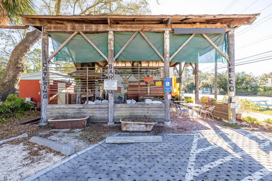 1115 US Hwy 80 East, Tybee Island, GA for sale - Building Photo - Image 1 of 1