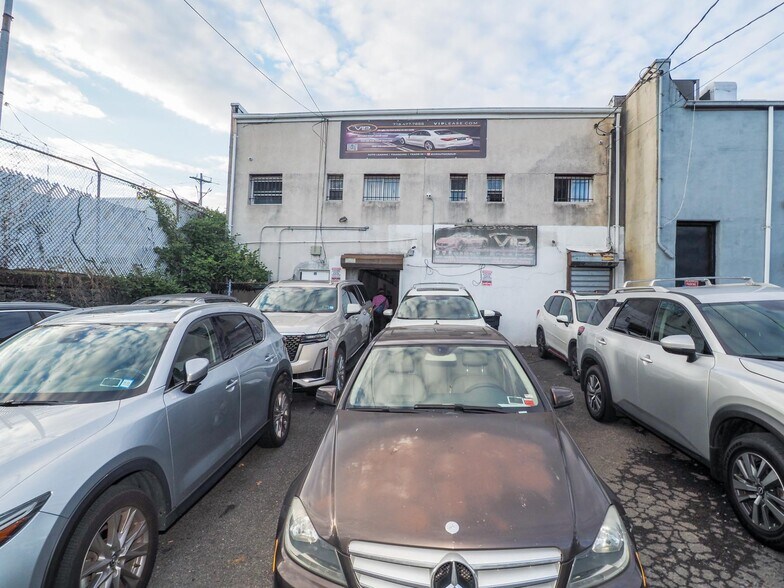 1204 Hylan Blvd, Staten Island, NY for sale - Building Photo - Image 1 of 1