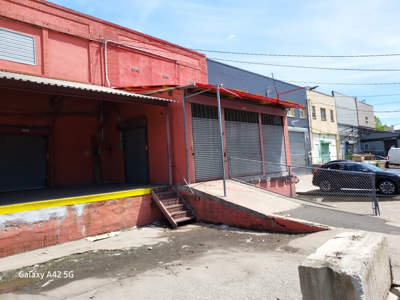 212-222 Miller St, Newark, NJ for sale - Building Photo - Image 1 of 6