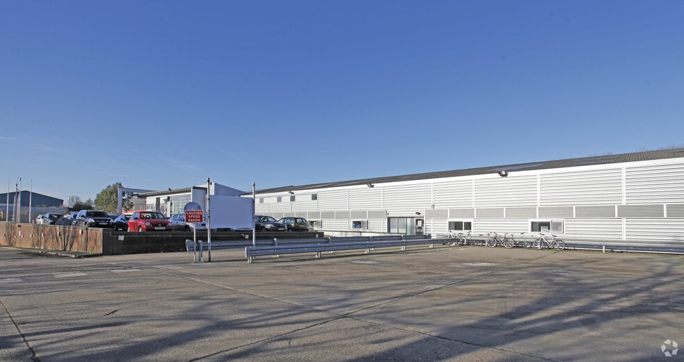 Vaux Rd, Wellingborough for sale - Building Photo - Image 2 of 13