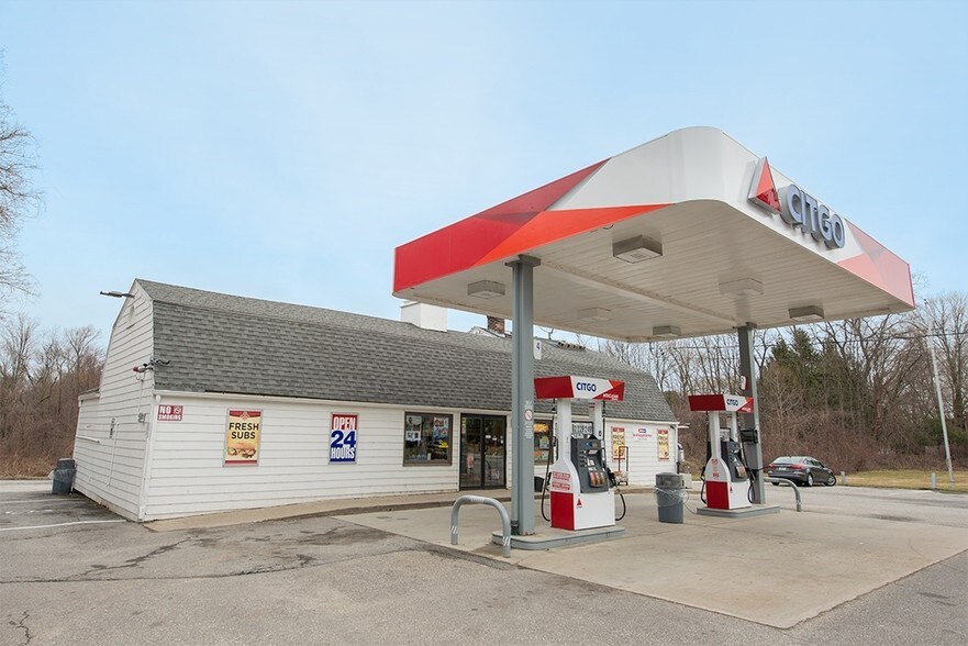 19 Putnam Rd, Pomfret, CT for sale - Primary Photo - Image 1 of 1