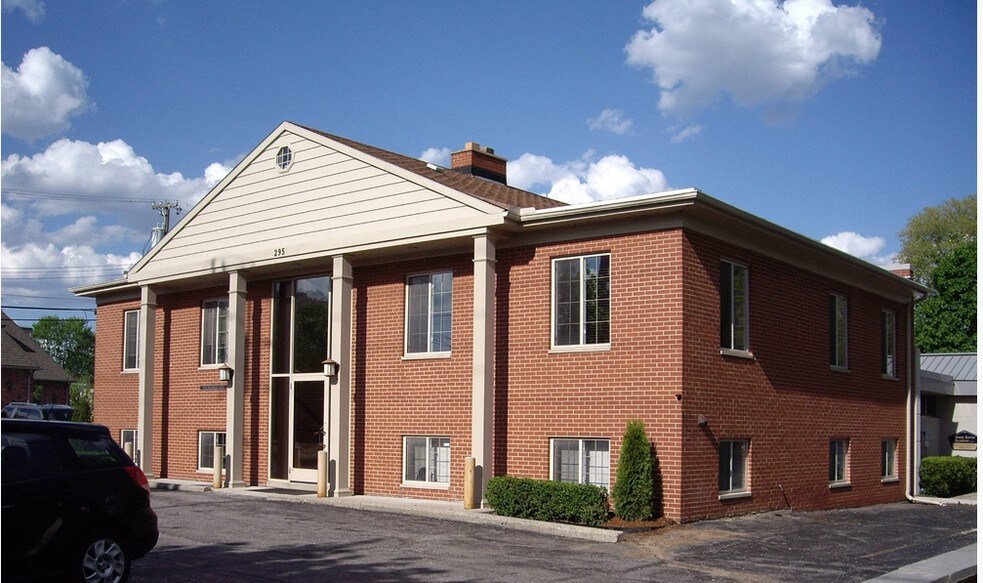 295 Elm St, Birmingham, MI for sale - Building Photo - Image 1 of 1