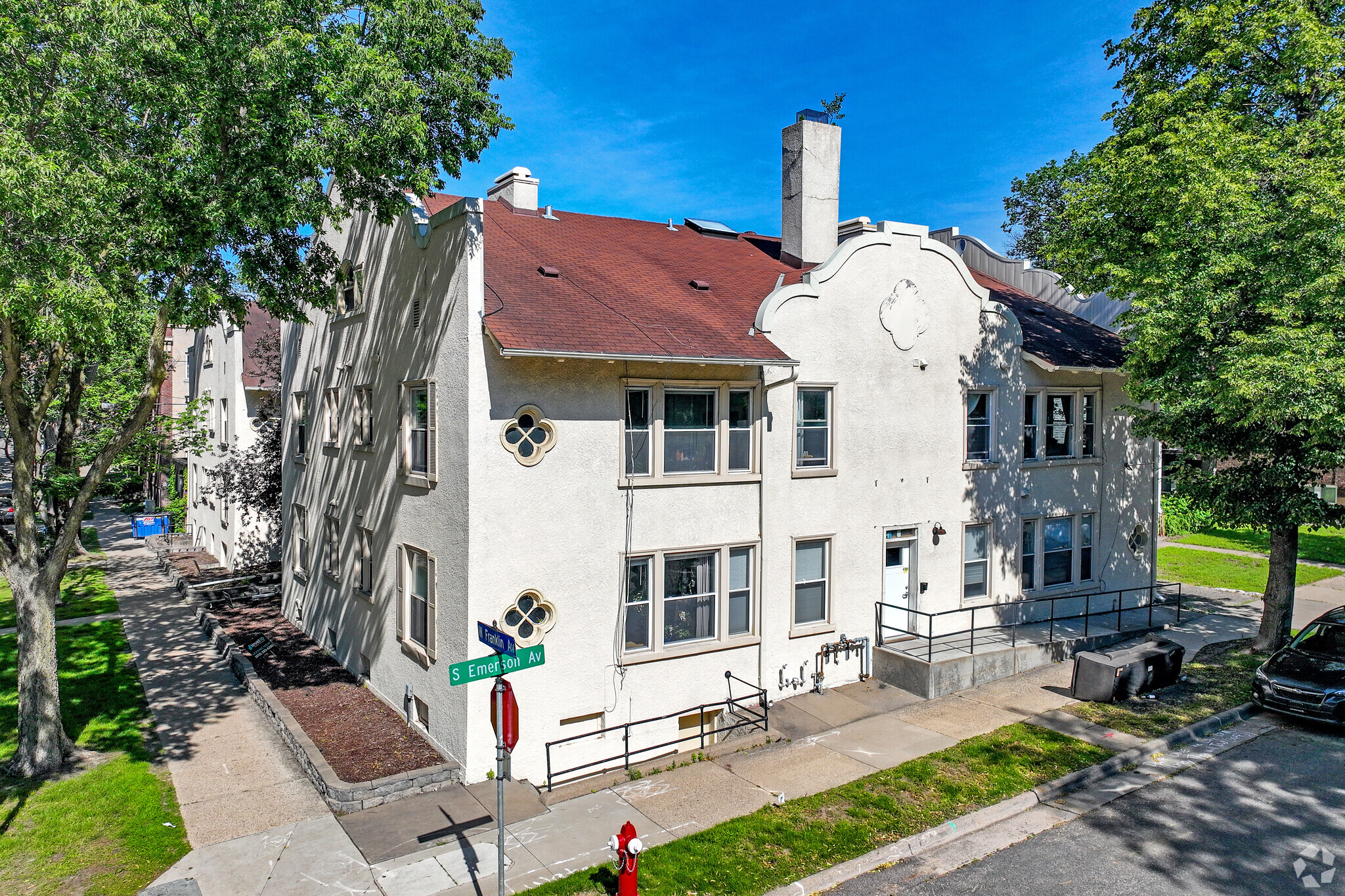 1200 W Franklin Ave, Minneapolis, MN for sale Primary Photo- Image 1 of 1