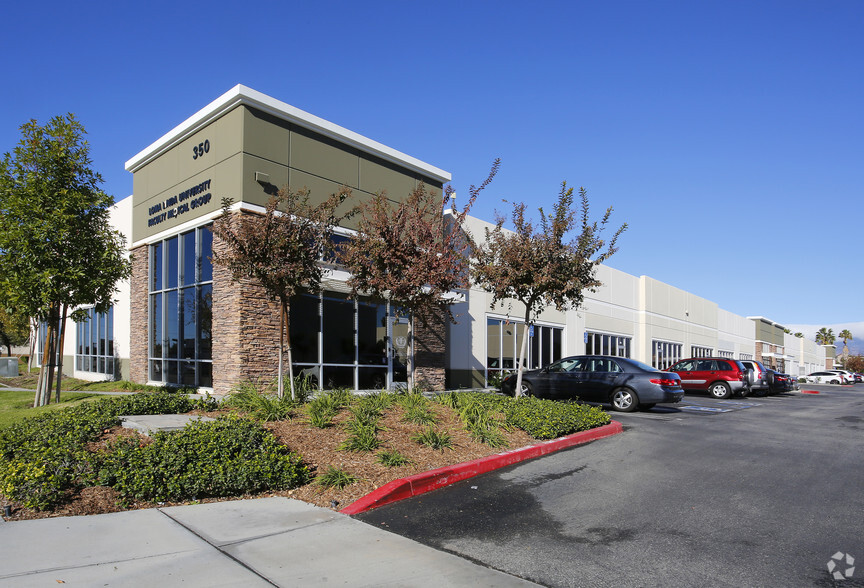 350 E Commercial Rd, San Bernardino, CA for lease - Building Photo - Image 1 of 5