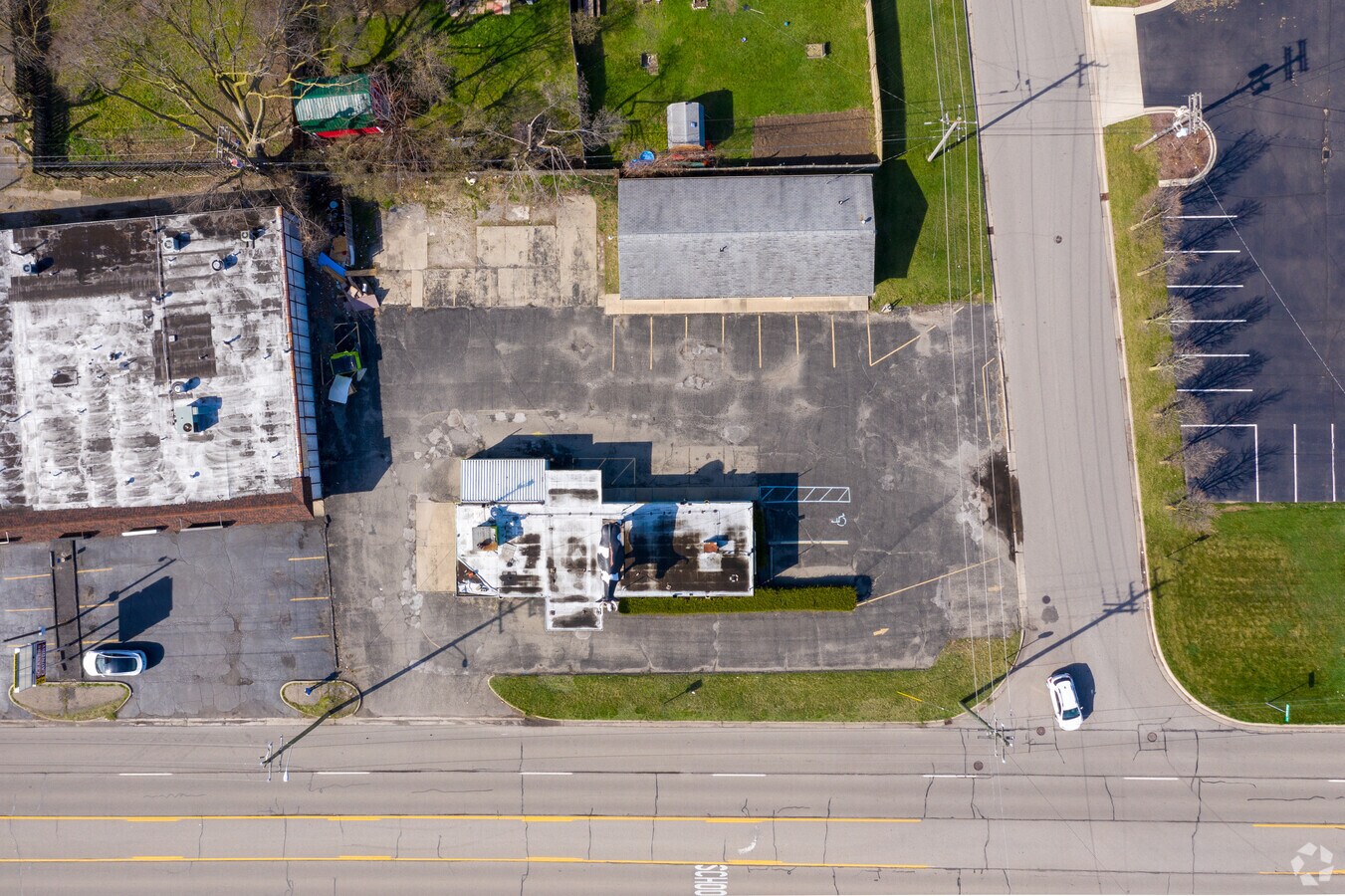 979 S Ecorse Rd, Ypsilanti, MI 48198