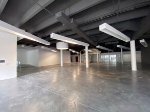 3800 NE Miami Ct, Miami, FL for lease Interior Photo- Image 2 of 4