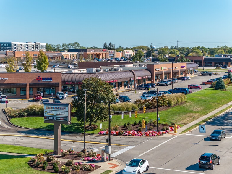 Cross Pointe Centre portfolio of 3 properties for sale on LoopNet.com - Building Photo - Image 3 of 7