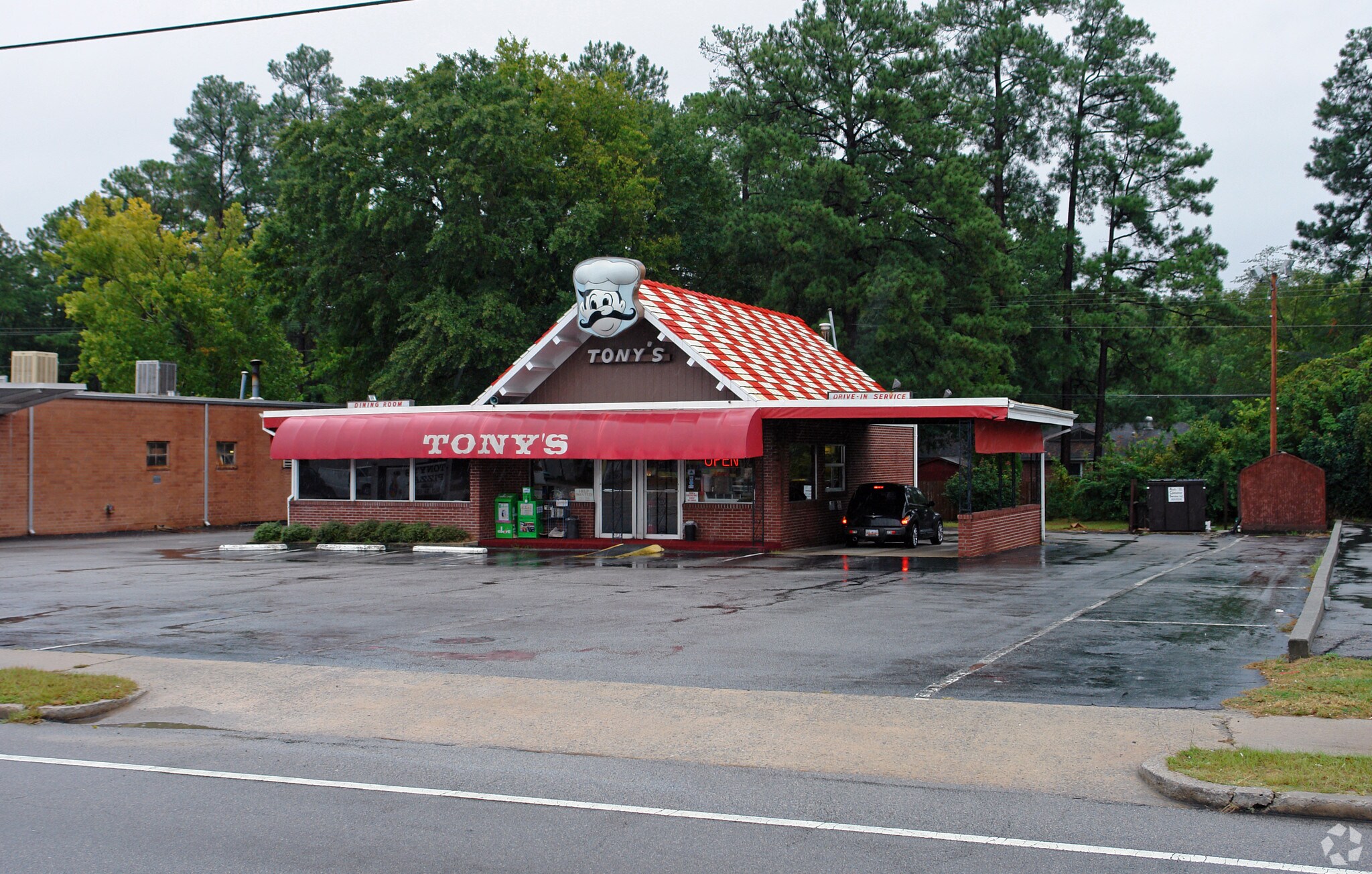 975 Knox Abbott Dr, Cayce, SC for sale Primary Photo- Image 1 of 1