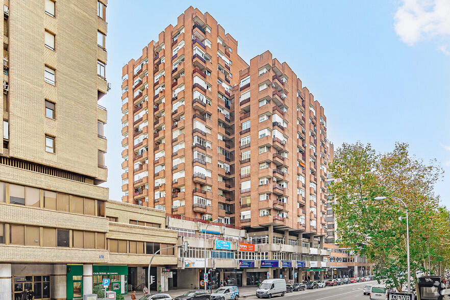 Calle Orense, 20, Madrid, Madrid for sale - Building Photo - Image 2 of 11