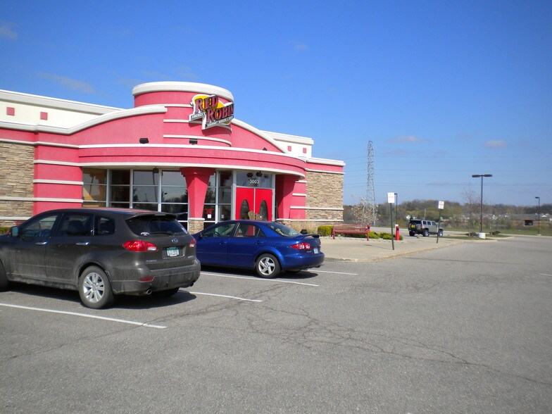 3003 Commerce Crossing Rd, Commerce Township, MI for sale - Building Photo - Image 2 of 4