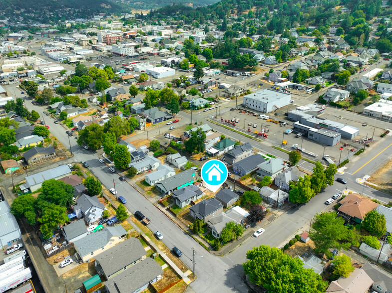 1255 SE Mill St, Roseburg, OR for sale - Primary Photo - Image 1 of 1