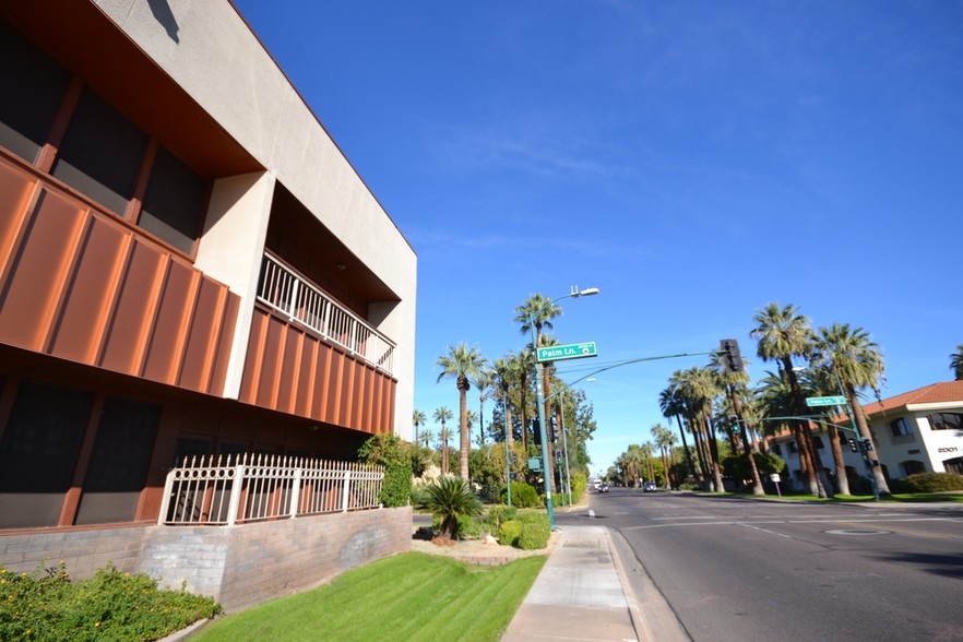 141 E Palm Ln, Phoenix, AZ for lease - Building Photo - Image 3 of 8