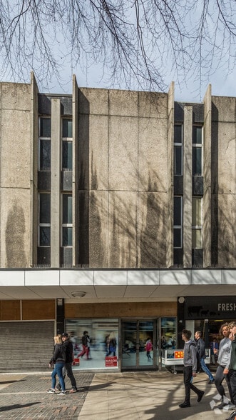 68-118 New Street portfolio of 14 properties for sale on LoopNet.com - Primary Photo - Image 2 of 12