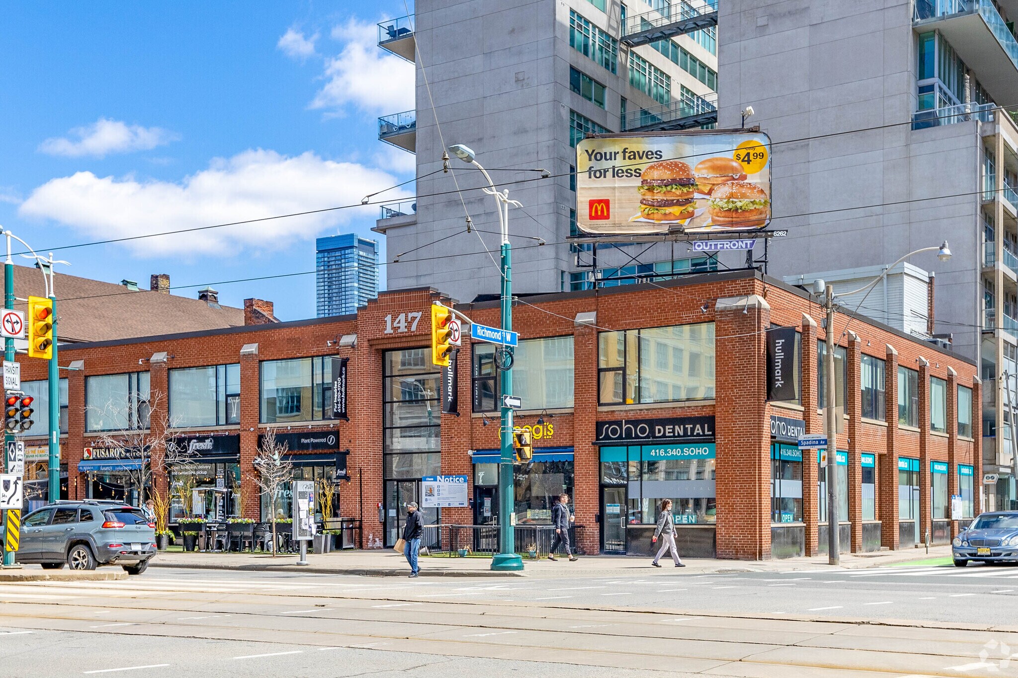 147 Spadina Ave, Toronto, ON for lease Primary Photo- Image 1 of 12