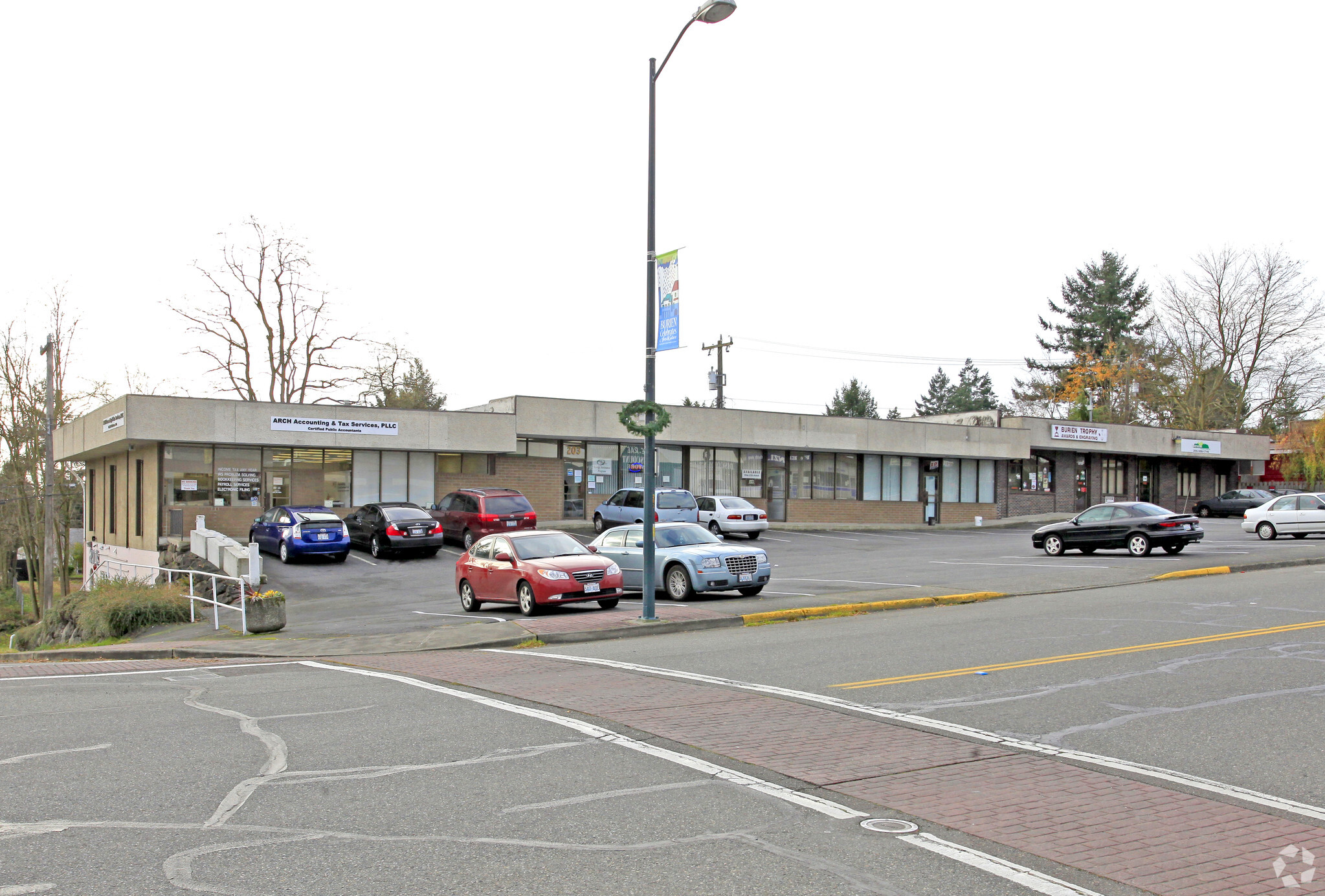 201-215 SW 153rd St, Burien, WA for sale Primary Photo- Image 1 of 1