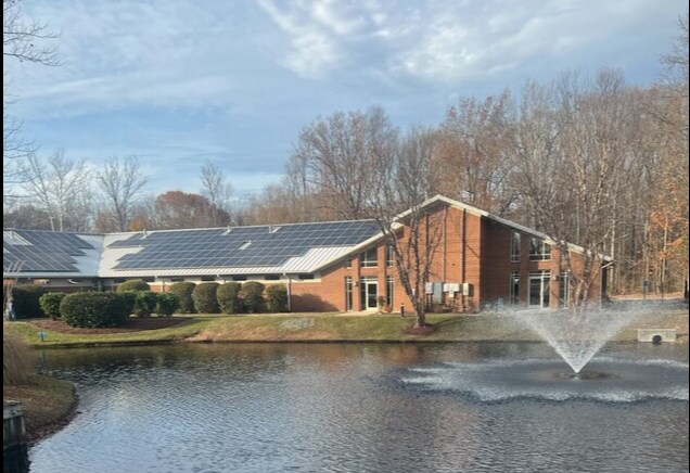 9 Manhattan Sq, Hampton, VA for sale Building Photo- Image 1 of 1