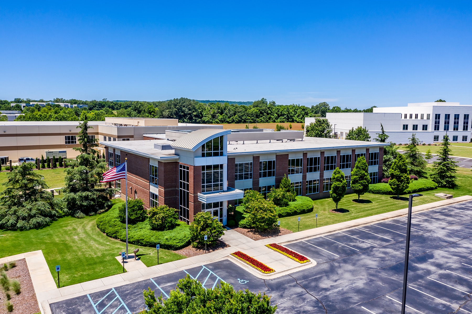 330 Bob Heath Dr, Huntsville, AL for lease Building Photo- Image 1 of 11