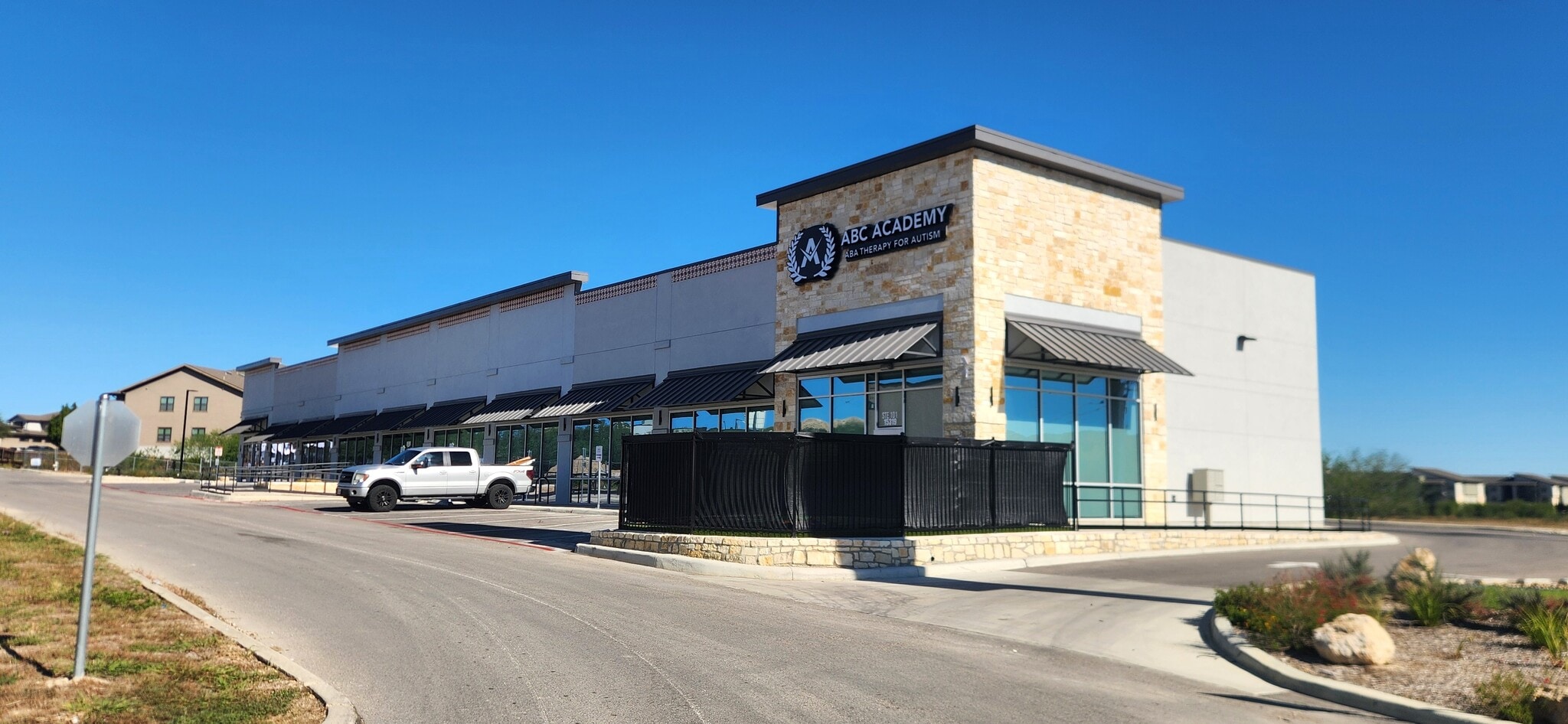 NEC Of Loop 1604 And Lookout Rd, San Antonio, TX for lease Building Photo- Image 1 of 11