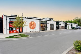 Highland Yards - Pub