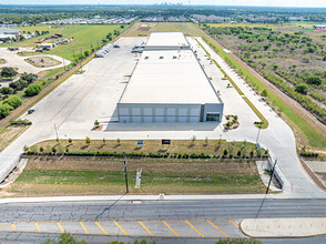 438 S Callaghan Rd, San Antonio, TX for lease Building Photo- Image 2 of 9