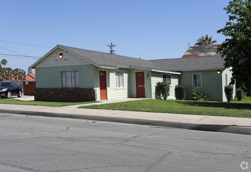 101 S Olive Ave, Rialto, CA for sale - Primary Photo - Image 1 of 4