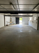 Flex in Grigny for lease Interior Photo- Image 2 of 7
