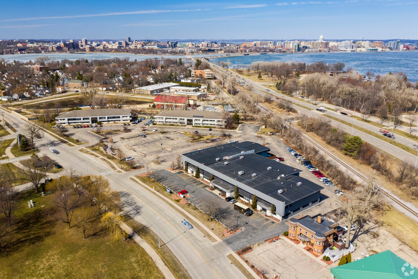 206210 E Olin Ave, Madison, WI 53713