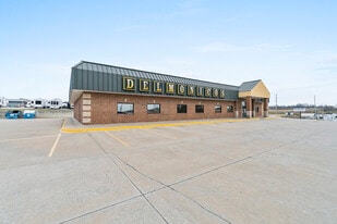 2951 Old Orchard Rd, Jackson MO - Commercial Kitchen