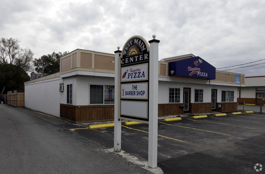 657-661 W Main Rd, Middletown, RI for sale - Building Photo - Image 2 of 2