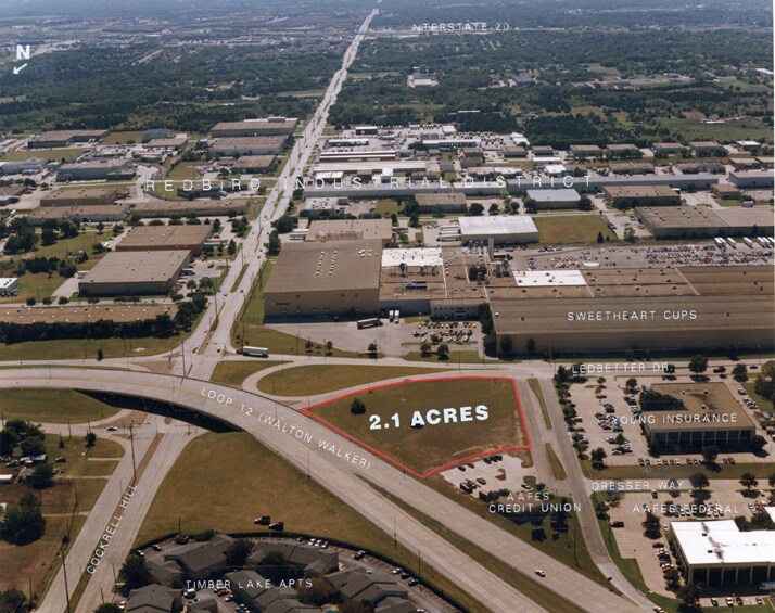 Ledbetter Dr, Dallas, TX 75211