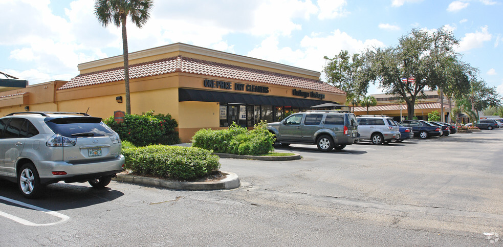 1809-1879 N University Dr, Coral Springs, FL for lease - Building Photo - Image 3 of 17