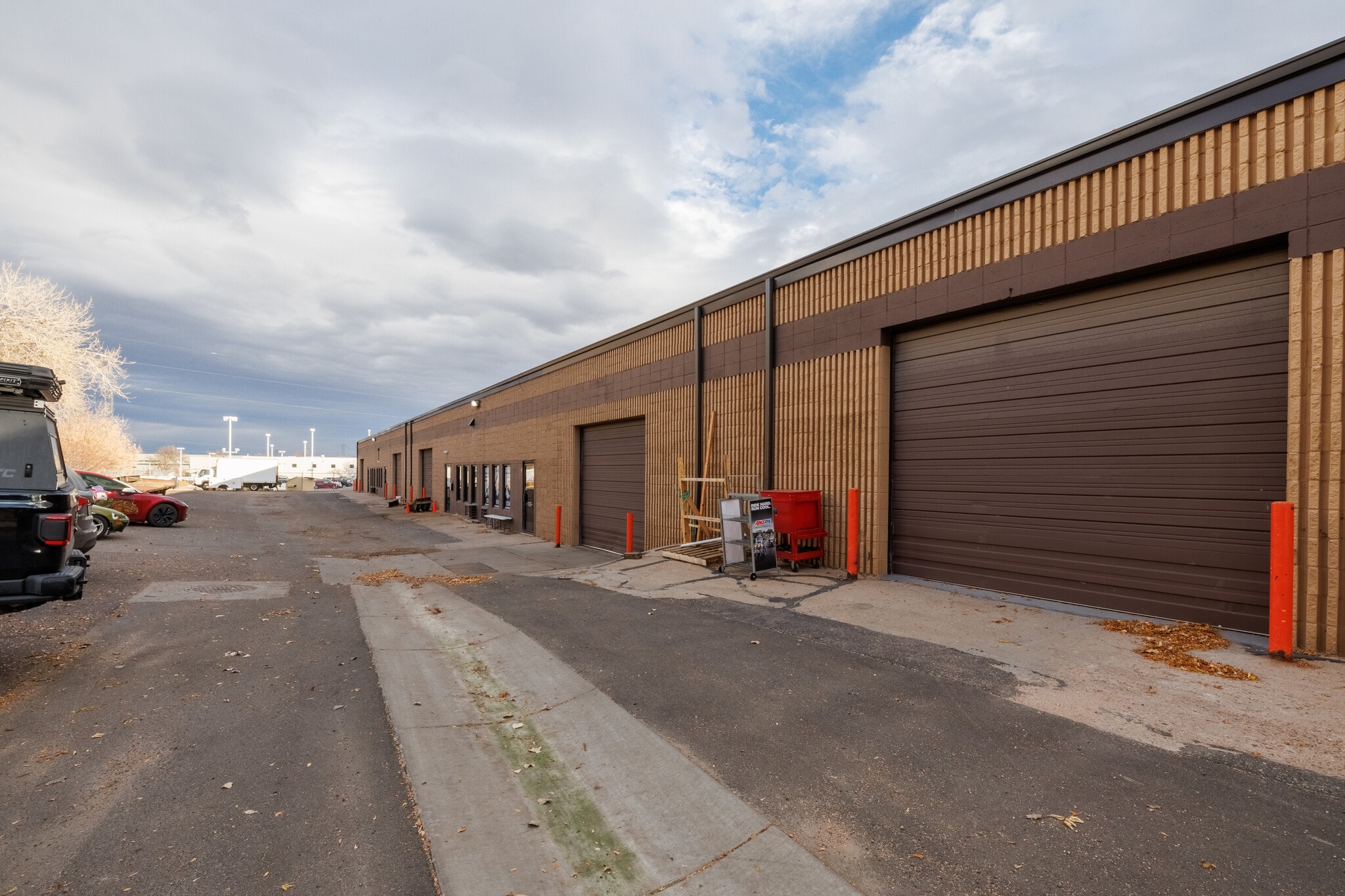 4880 Robb St, Wheat Ridge, CO for lease Interior Photo- Image 1 of 9