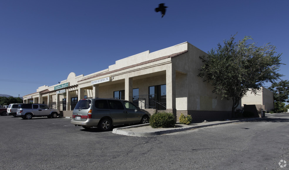 4050 Phelan Rd, Phelan, CA for lease - Building Photo - Image 2 of 3