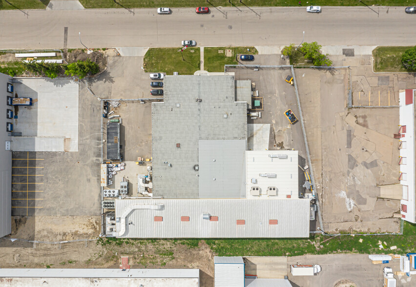 4035 101st St NW, Edmonton, AB for lease - Aerial - Image 2 of 5