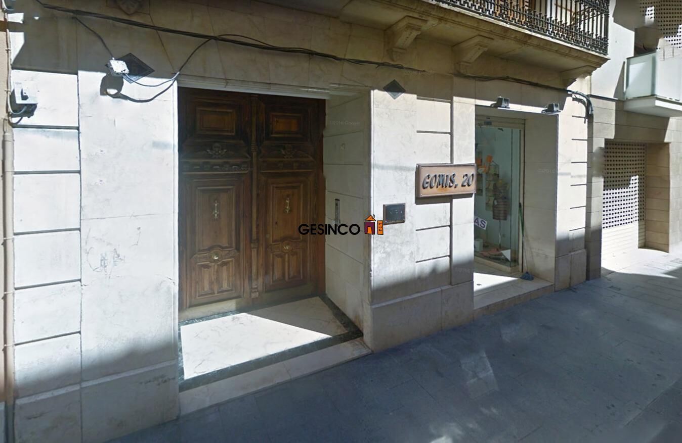 Retail in Ontinyent for sale Building Photo- Image 1 of 2