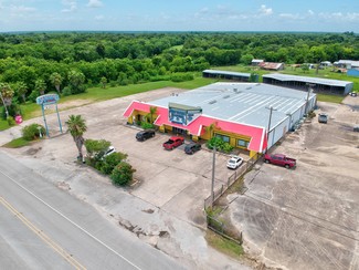 More details for 816 S 17th St, West Columbia, TX - Retail for Sale