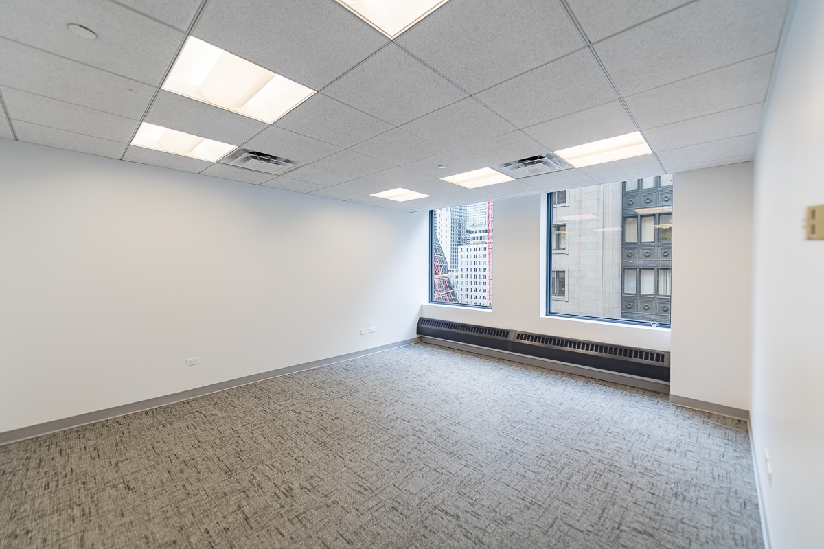 134 N LaSalle St, Chicago, IL for lease Interior Photo- Image 1 of 7
