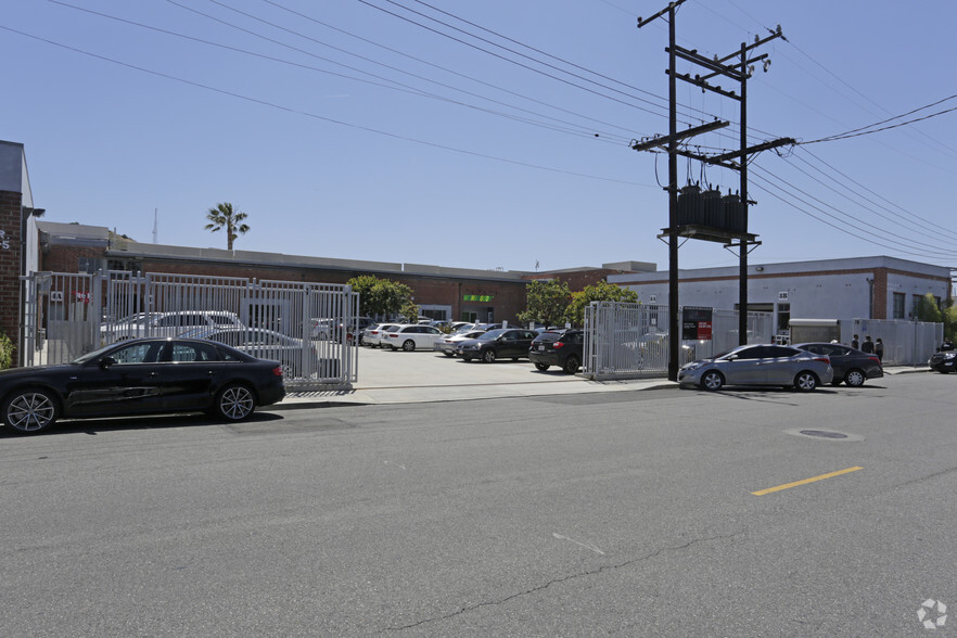 8500 Steller Dr, Culver City, CA for lease - Building Photo - Image 2 of 31