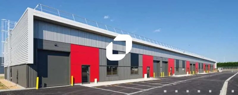 Flex in Dreux for lease Building Photo- Image 1 of 17