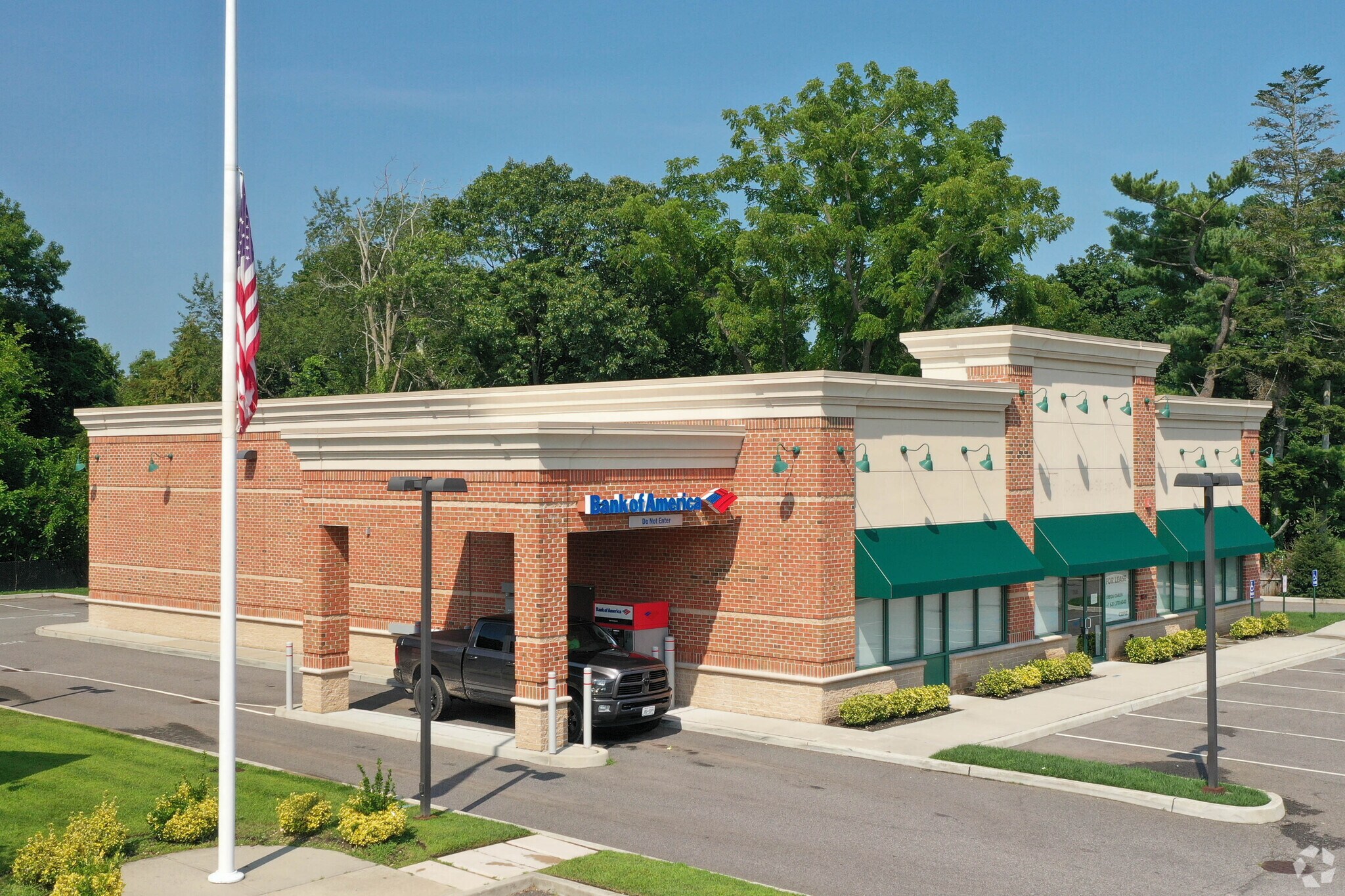 710 Smithtown Byp, Smithtown, NY 11787 Retail for Lease