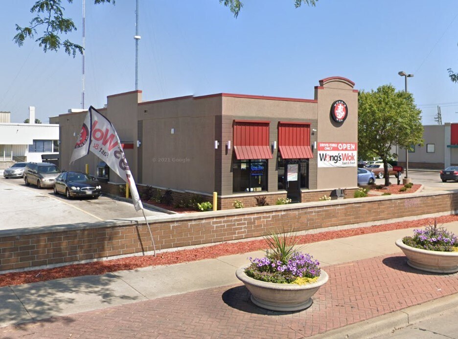 242 E Capitol Dr, Milwaukee, WI for sale Building Photo- Image 1 of 1