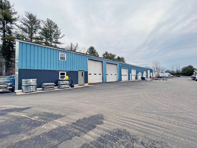 4 Old Nashua Rd, Londonderry, NH for lease - Building Photo - Image 2 of 9
