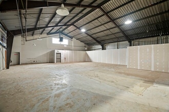 642 Quarry Rd, San Carlos, CA for lease Building Photo- Image 2 of 2